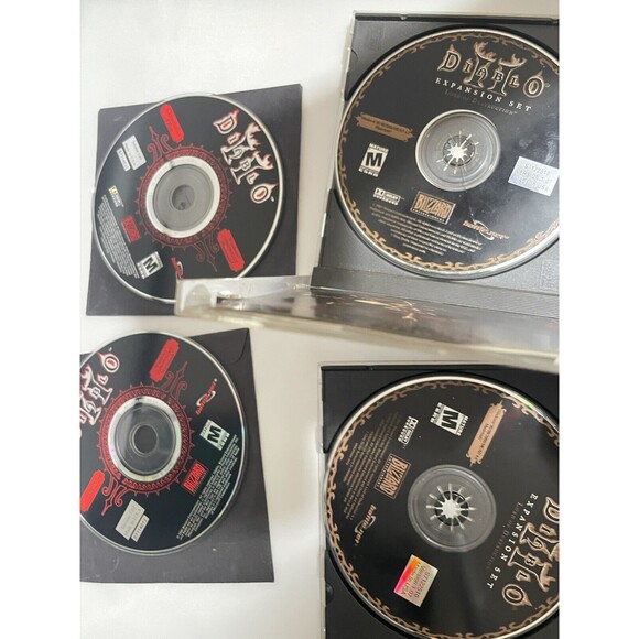 Lot Vintage Computer PC Game Lot Diablo Sims Heroes V Untested - Picture 7 of 8